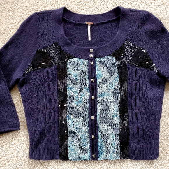 Free People women's XS blue sequin sweater - Picture 2 of 6